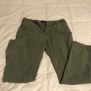 American Eagle extreme flex chinos